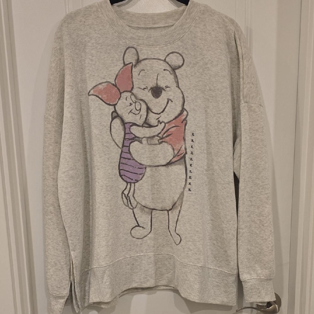 NWT Disney Winnie the Pooh Graphic Tee
